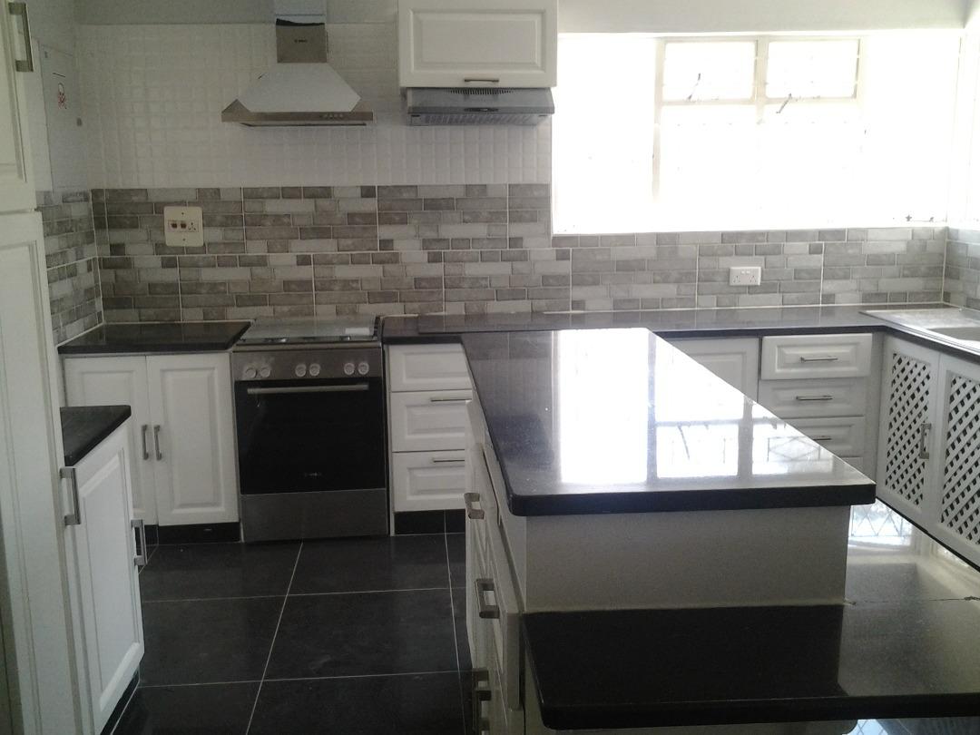 Kitchen Cabinets 3